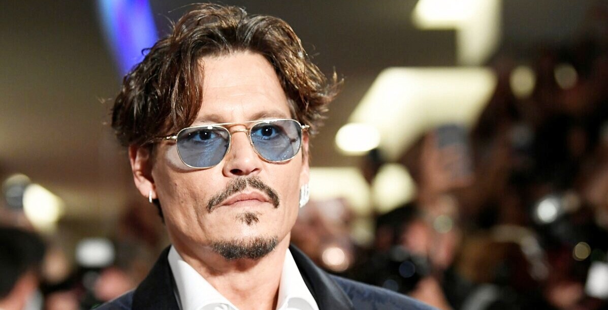 Johnny Depp Thumb